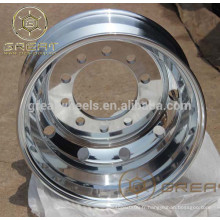 Roue en aluminium de camion avec intérieur poli